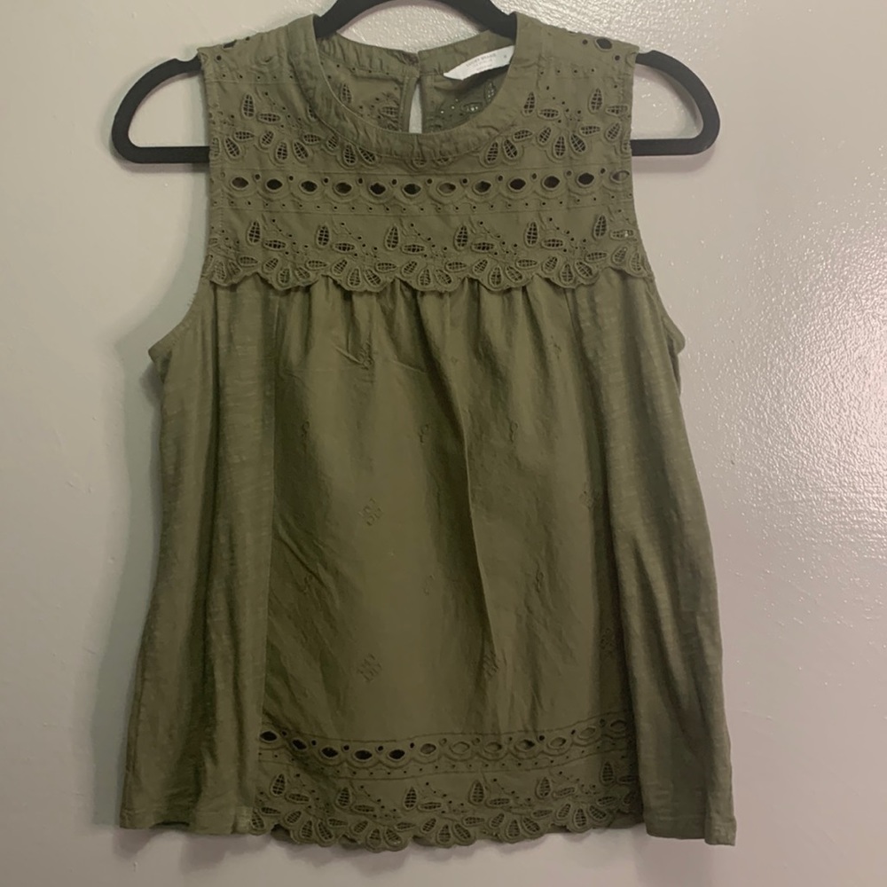 Lucky Brand eyelet sleeveless top medium